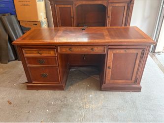 Solid wood executive desk hutch & credenza