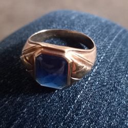 Gold Ring 10k READ DESCRIPTION PLEASE 