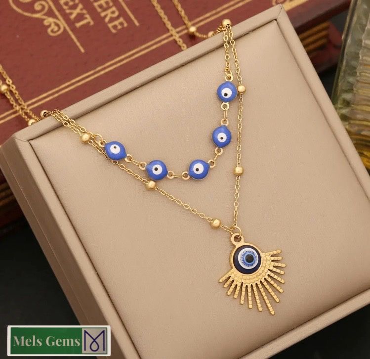 💫💫 2 Peace Set Includes: 18k Gold Plated Layered Necklace & Bracelet