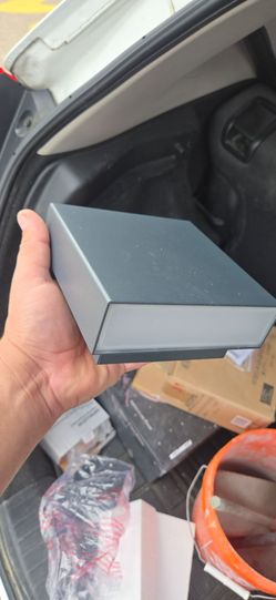 Access wall exterior light