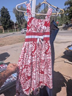 Girls dress