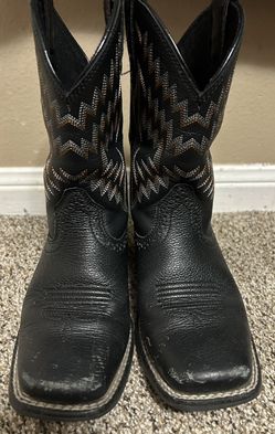 Youth Size 1 Boots