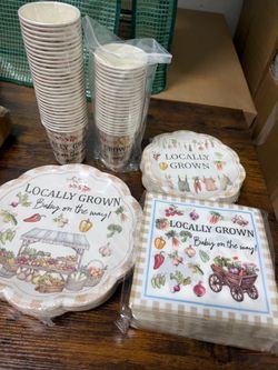 250 Pcs Locally Grown Baby Shower Disposable Plates and Napkins Farmers Market Disposable Tableware Set for 50 Guests Vegetable Theme Paper Plates Nap