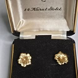 14K Yellow Gold Hibiscus Flower 12mm Stud Earrings