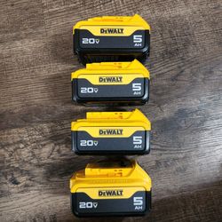 Battery dewalt 5AH 50each