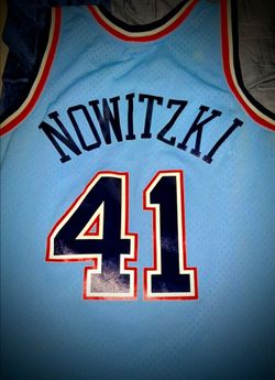 Authentic Dirk Nowitzki Dallas Mavericks Jersey – Vintage / Classic NBA Jersey