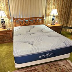 QUEEN Novaform gel mattress.