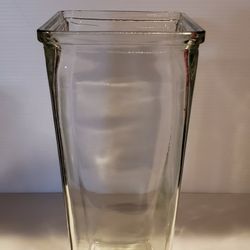 4 Glass Vases