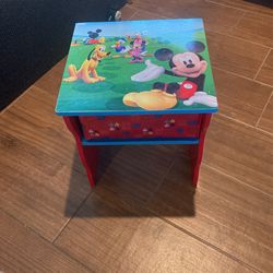Mickey Mouse Bench/stool