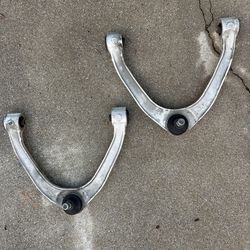 Q50 OEM Upper Control Arms