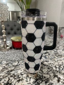 Glitters. Cup