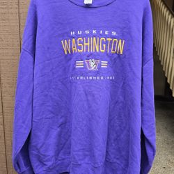 Vintage huskies crewneck size 2xl 