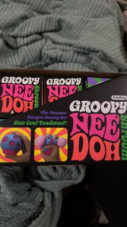 Groovy NeeDoh