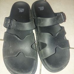 Wild Fable Black Slide Sandals