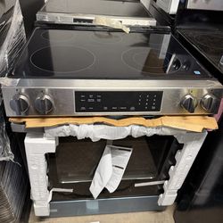 New electric stove