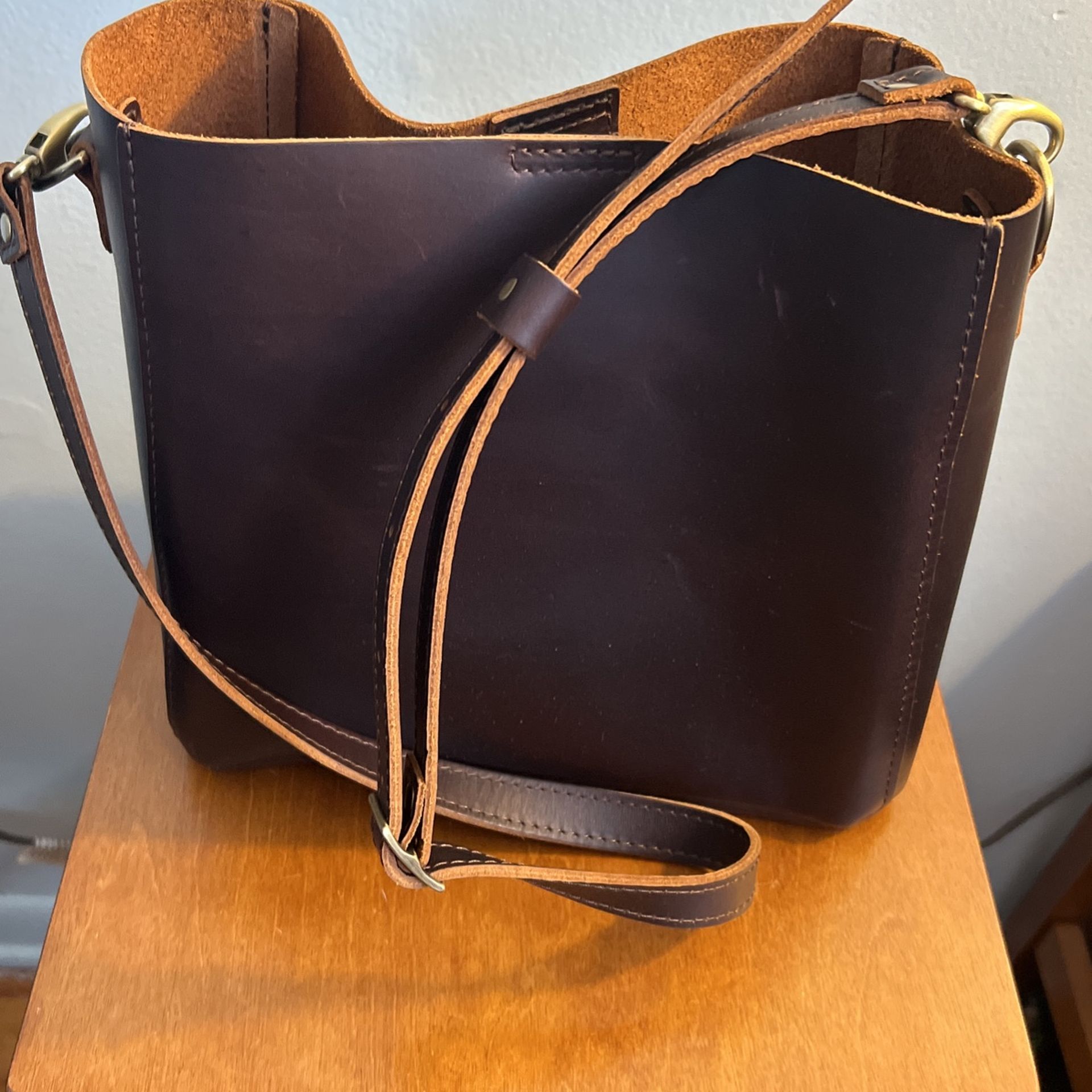 Portland Leather Goods Bucket Bag