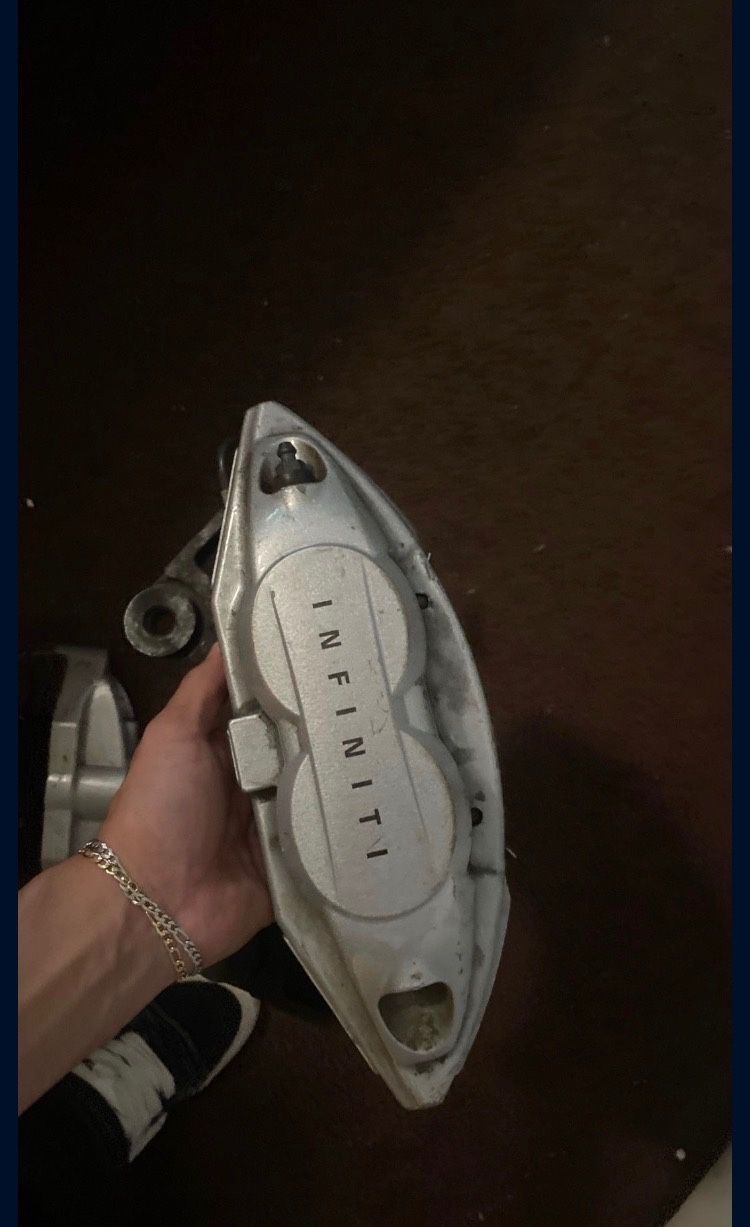 Brakes / Akebono Calibers