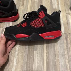 Air Jordan 4 Retro “ Red Thunder “ 