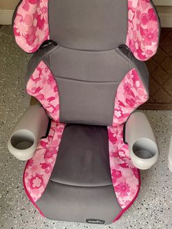 2 Girl Evenflo Booster Seats With Cup Holders- Pink for Sale in  Stockbridge, GA - OfferUp