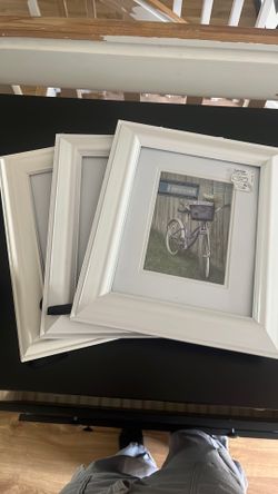 3x white picture frames