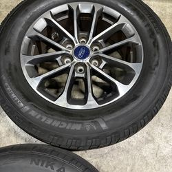 2018 Ford F 150 xlt 18” wheels