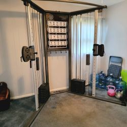 Golds Gym Functional Trainer Gym  w/ 200lbs - Can deliver & install