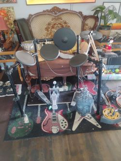 Roland Electric Drum Set