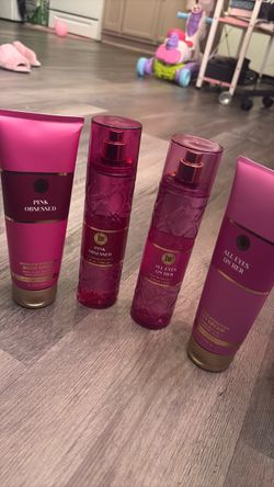 Bath & Body Works Pink Obsessed & All Eyes On Her Set