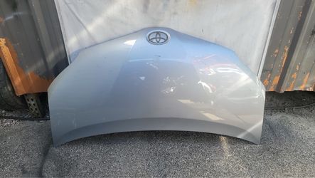 2011-2020 Toyota Sienna Hood Original