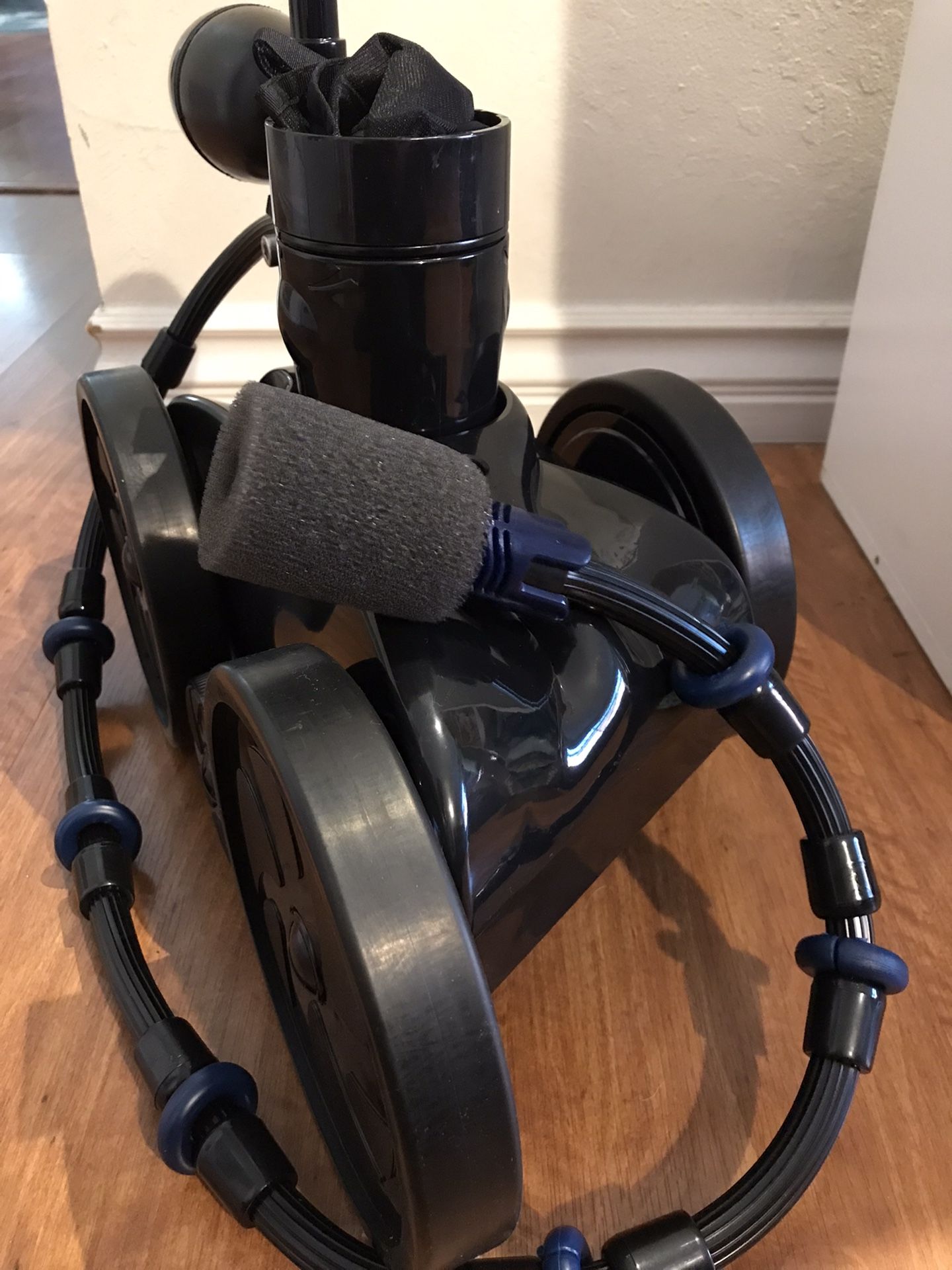 Polaris 280 Black Maxx Forget Pool Cleaner