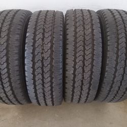 Set de 4  Llantas LT265.70.17 Firestone 