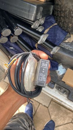 Electric gate noisy or moving uneven? Chain, motor, sensors, and full gate issues