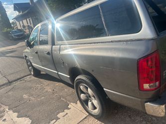 04 Dodge Ram 1500 Pickup Truck with Camper Shell