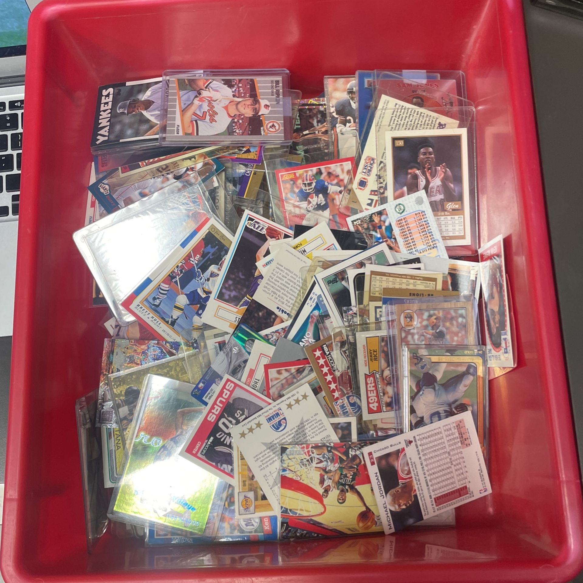 GOAT Cards Raw Jordan Kobe Bonds Griffey Montana Rice Shaq Jeter
