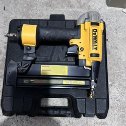Dewalt  Air  18 Gauge