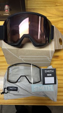 Smith Goggles.