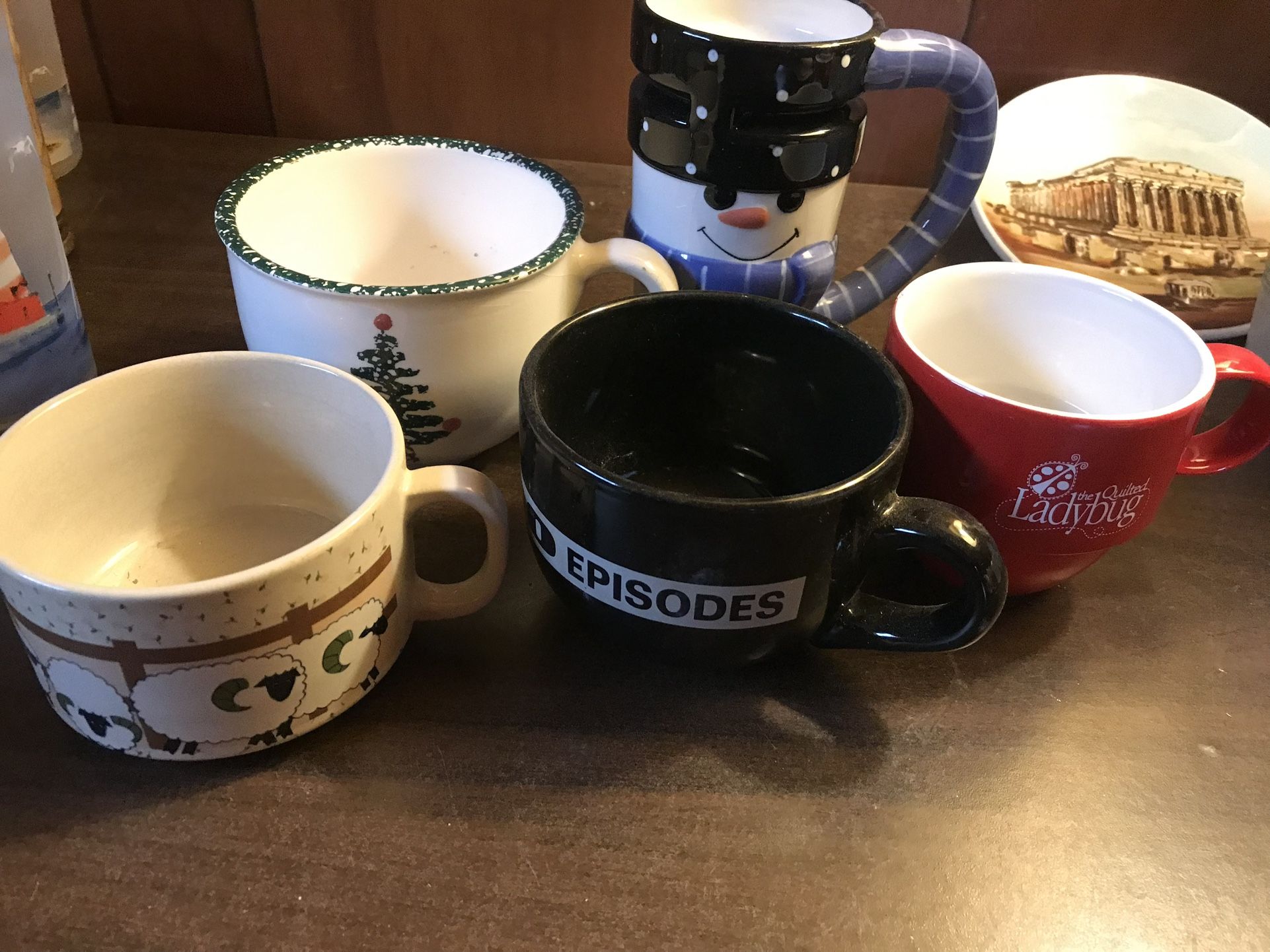 Cups 