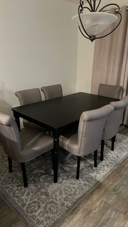 6-Piece Dining Table Set with Gray Upholstered Chairs