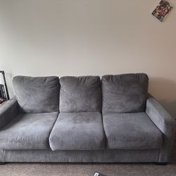 Gray Couch That Folds Like  A Bed