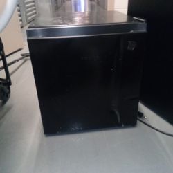 Small Mini Fridge 