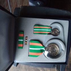 U.S Coast Guard Badge For Achievement Medal 