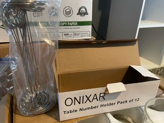 Table number and sign holders/balloon pump