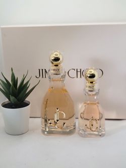 Jimmy Choo
 
I Want Choo 2-Piece Set

3.3 fl
1.3 fl
