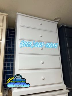 White five drawer dresser pinewood chest