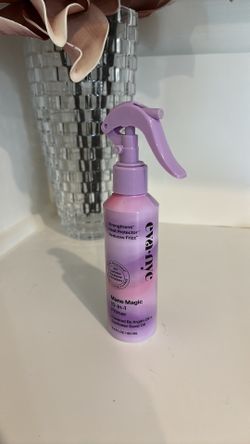 10 benefits in 1 bottle Infused with Argan Oil and Sunflower Seed Oil to give your hair its daily dose of vitamins and nutrients For all hair types Cl