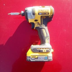 DeWalt 20v Max XR Impact Drill Gun With 20v Lithium Ion Power Stack Battery