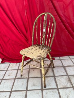 Vintage Distressed Windsor Farmhouse Wood Chair