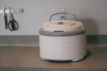 NESCO dehydrator