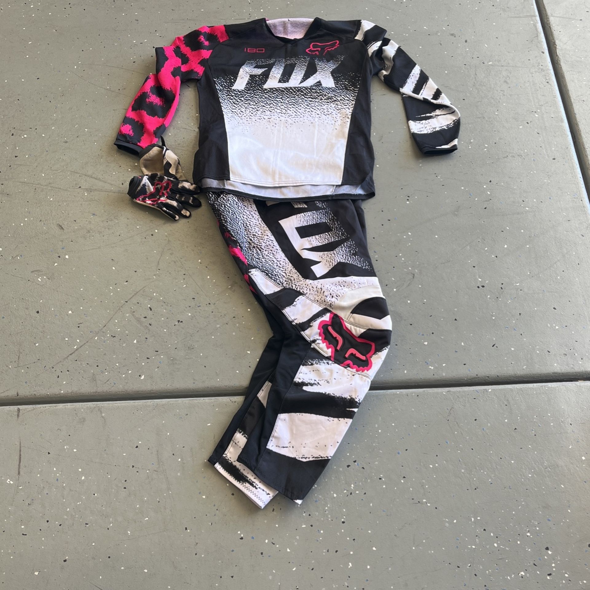 Women’s Fox Riding Gear