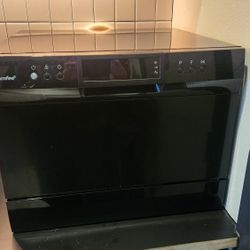 COMFEE’ Countertop Dishwasher